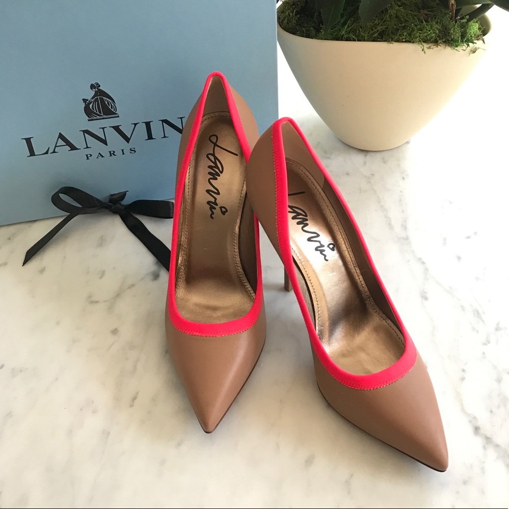 NIB Lanvin Escarpin Pumps - Tan Leather with Neon